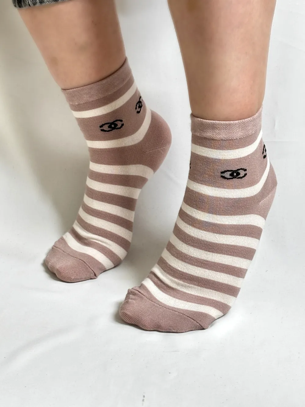 جوراب نیم‌ساق زنانه شنل راه راه